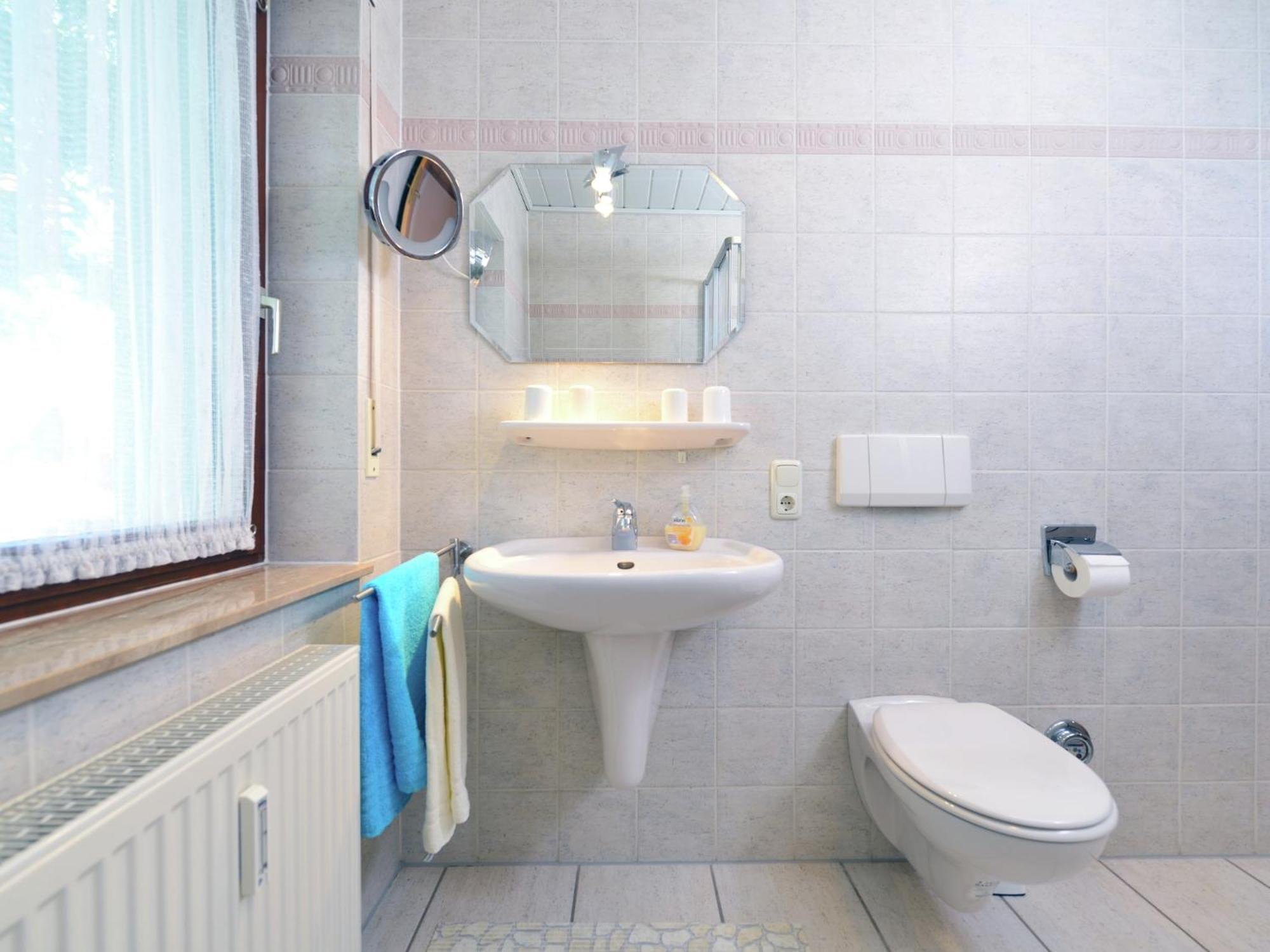 Quaint Apartment In Eimelrod Near Lake And Water Sports วิลลิงเงิน ภายนอก รูปภาพ