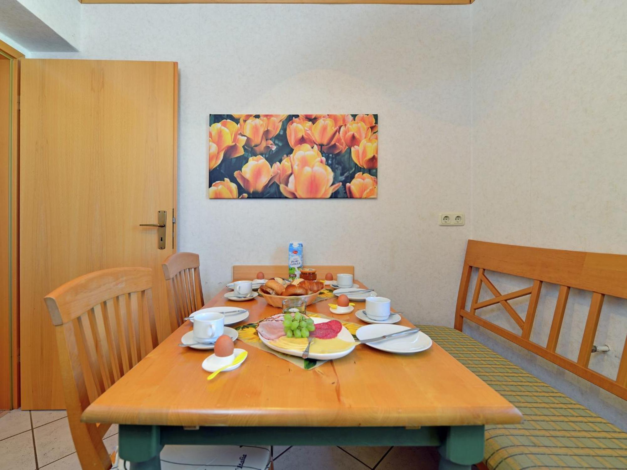 Quaint Apartment In Eimelrod Near Lake And Water Sports วิลลิงเงิน ภายนอก รูปภาพ