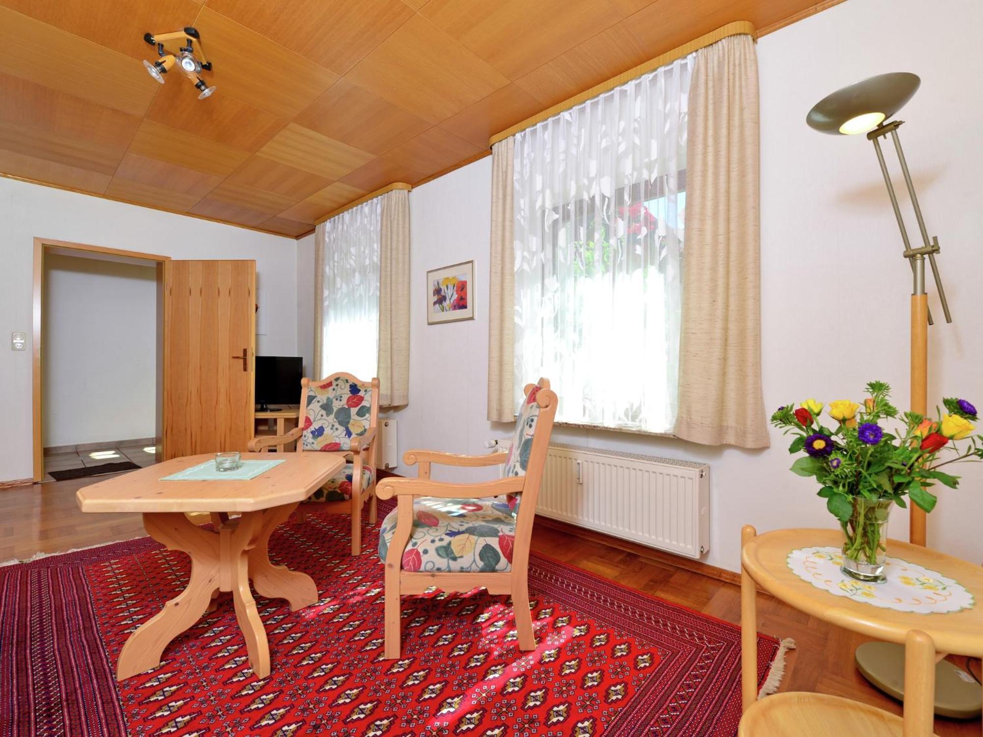 Quaint Apartment In Eimelrod Near Lake And Water Sports วิลลิงเงิน ภายนอก รูปภาพ