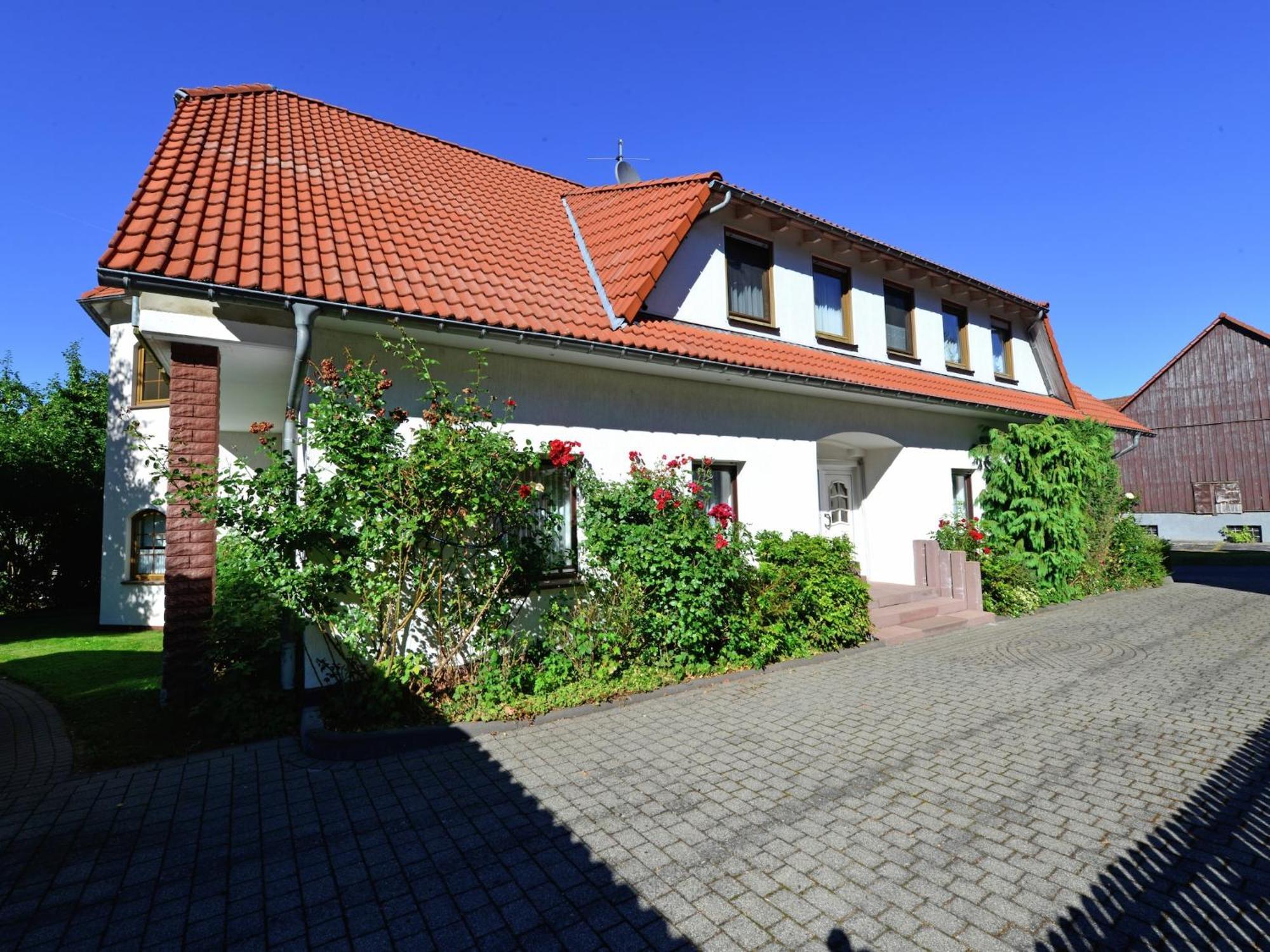 Quaint Apartment In Eimelrod Near Lake And Water Sports วิลลิงเงิน ภายนอก รูปภาพ