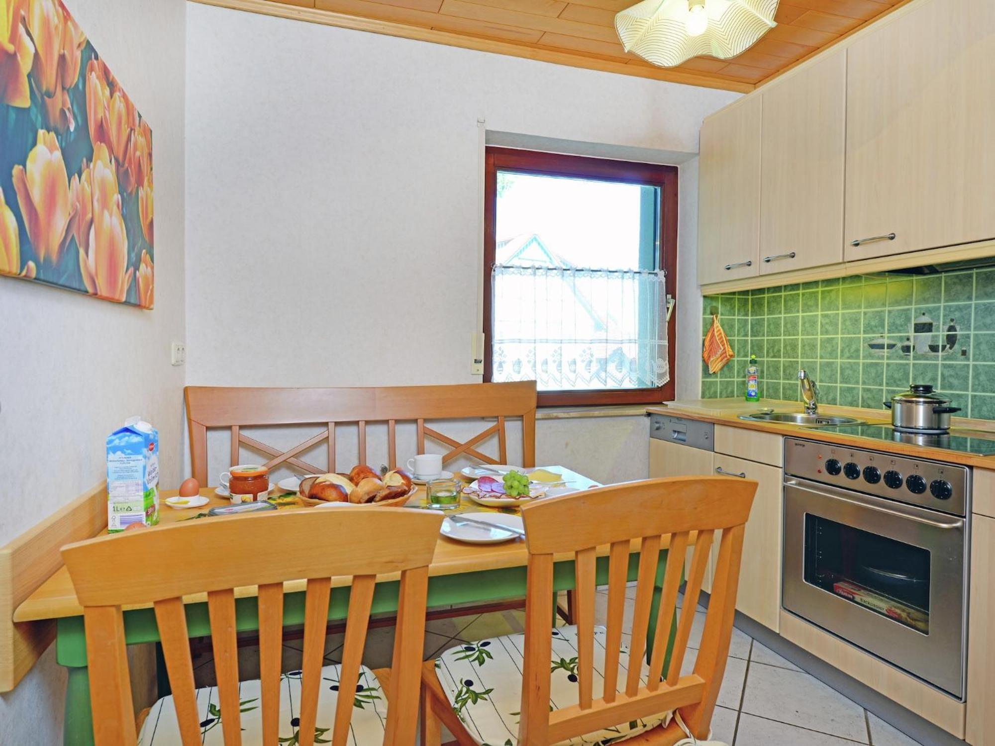 Quaint Apartment In Eimelrod Near Lake And Water Sports วิลลิงเงิน ภายนอก รูปภาพ