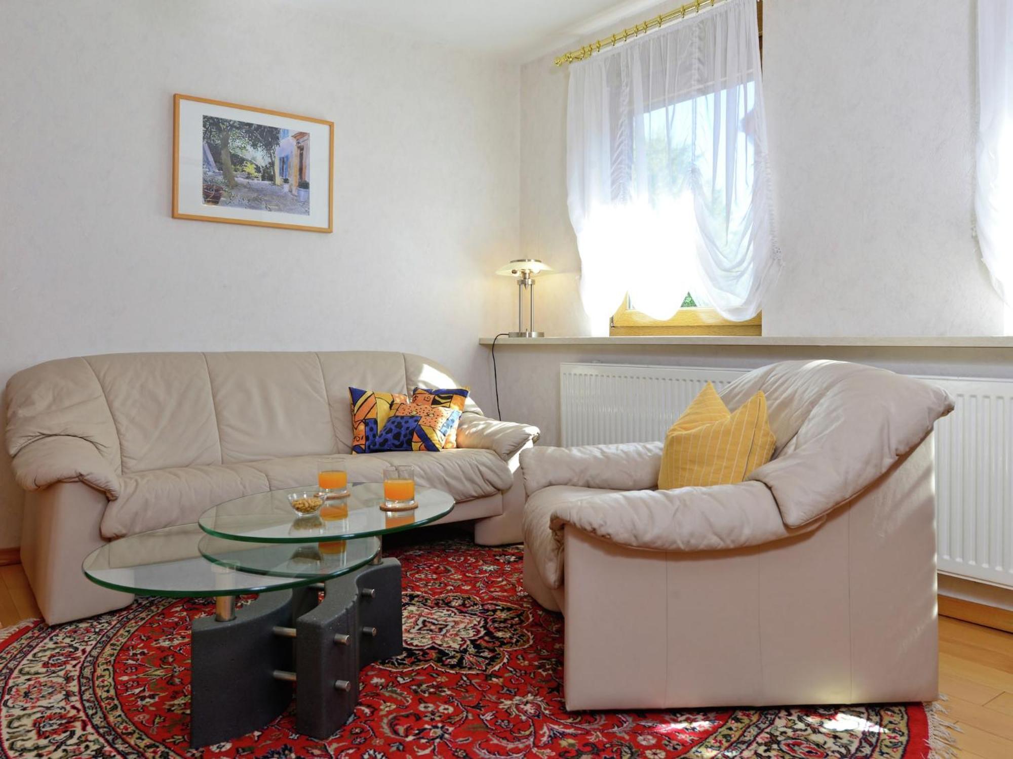 Quaint Apartment In Eimelrod Near Lake And Water Sports วิลลิงเงิน ภายนอก รูปภาพ